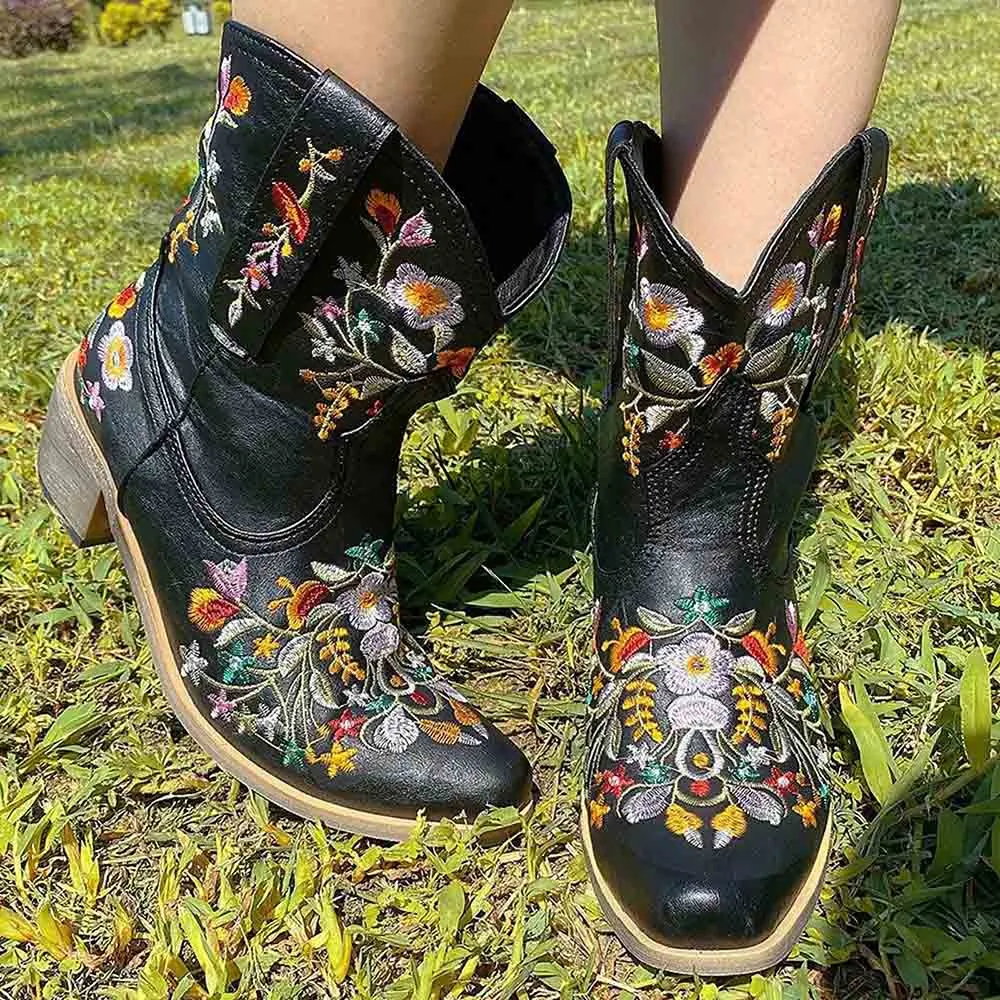 Women's Classic Pointed Toe Embroidered Western Ankle Cowgirl Boots