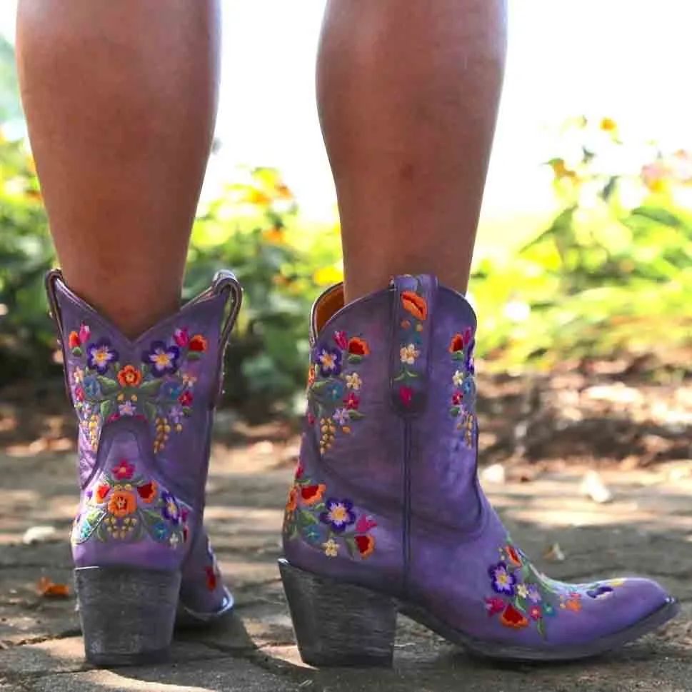 Women's Classic Pointed Toe Embroidered Western Ankle Cowgirl Boots